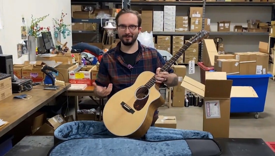 Martin unboxing video screenshot